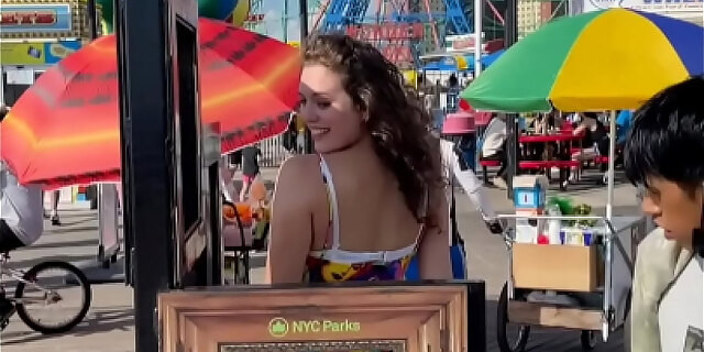 ass,babes,public