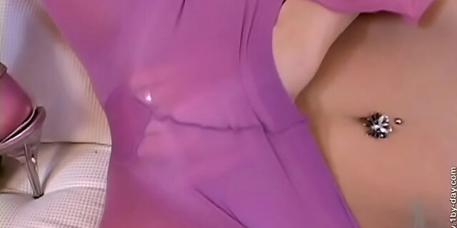 anal,black,high heels,hungarian,pantyhose,sex,solo,trimmed pussy