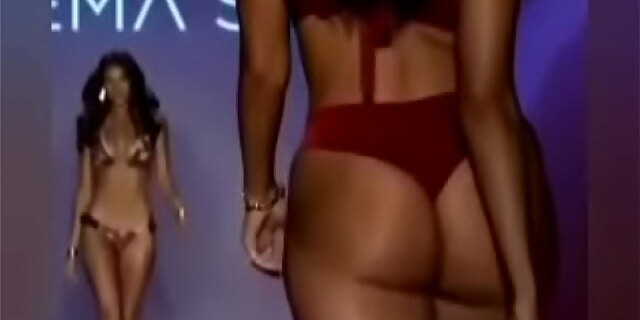 big ass,latina,shaved,solo