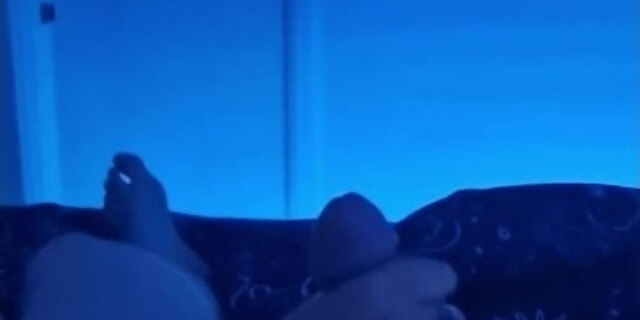 amateur,babes,british,cumshot,handjob,masturbation,pov