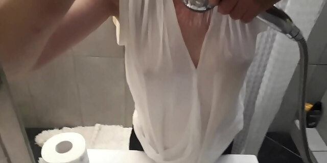 amateur,big tits,boobs,compilation,european,fetish,handjob,homemade,natural tits,smoking